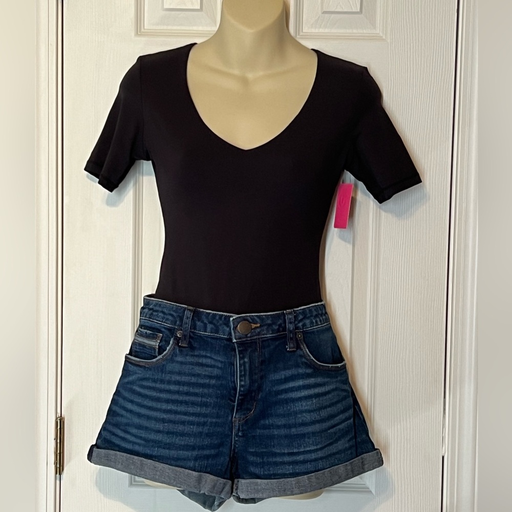 STS blue denim shorts